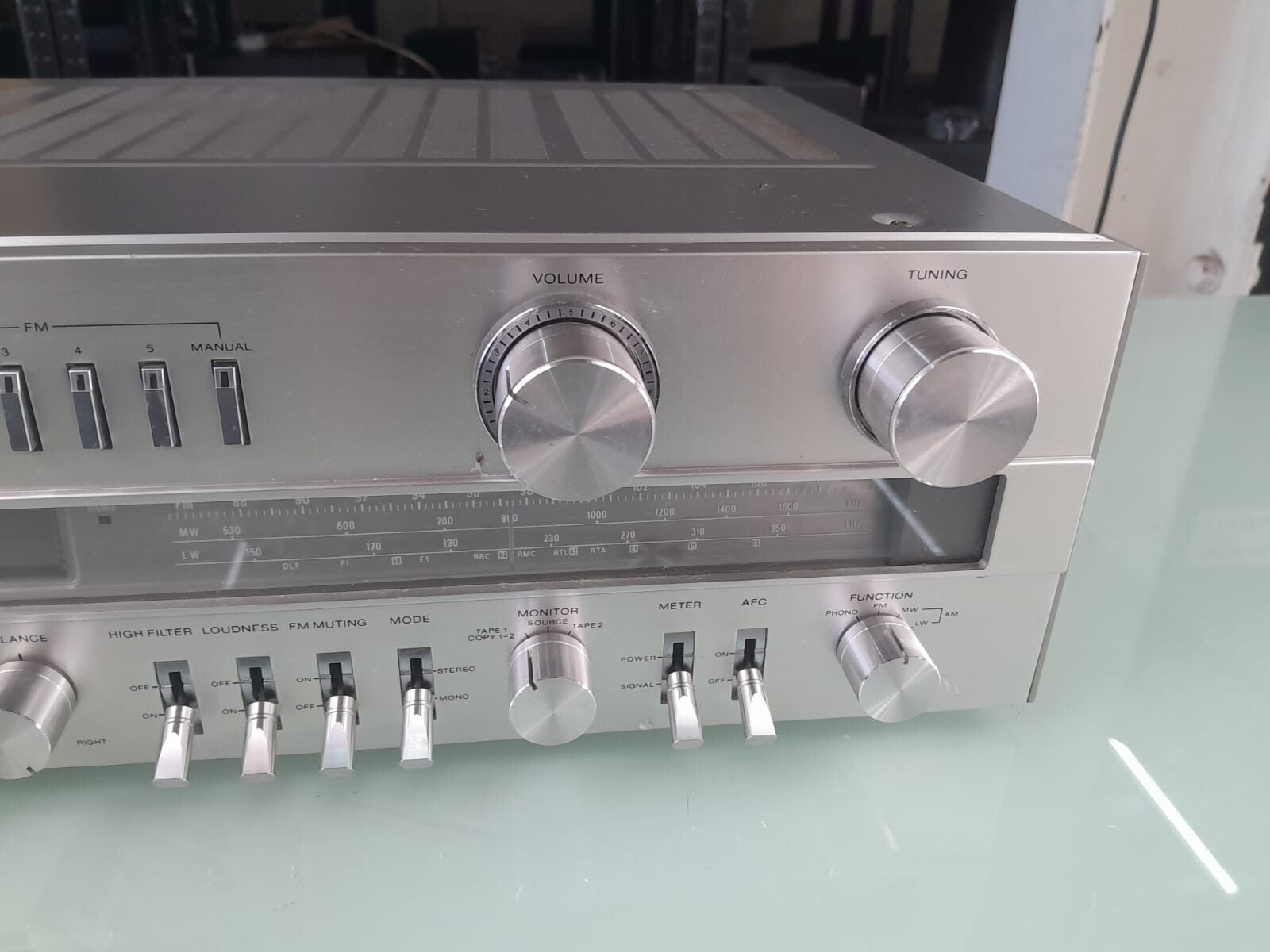 SONY STR V4L FM STEREO / FM-AM RECEIVER