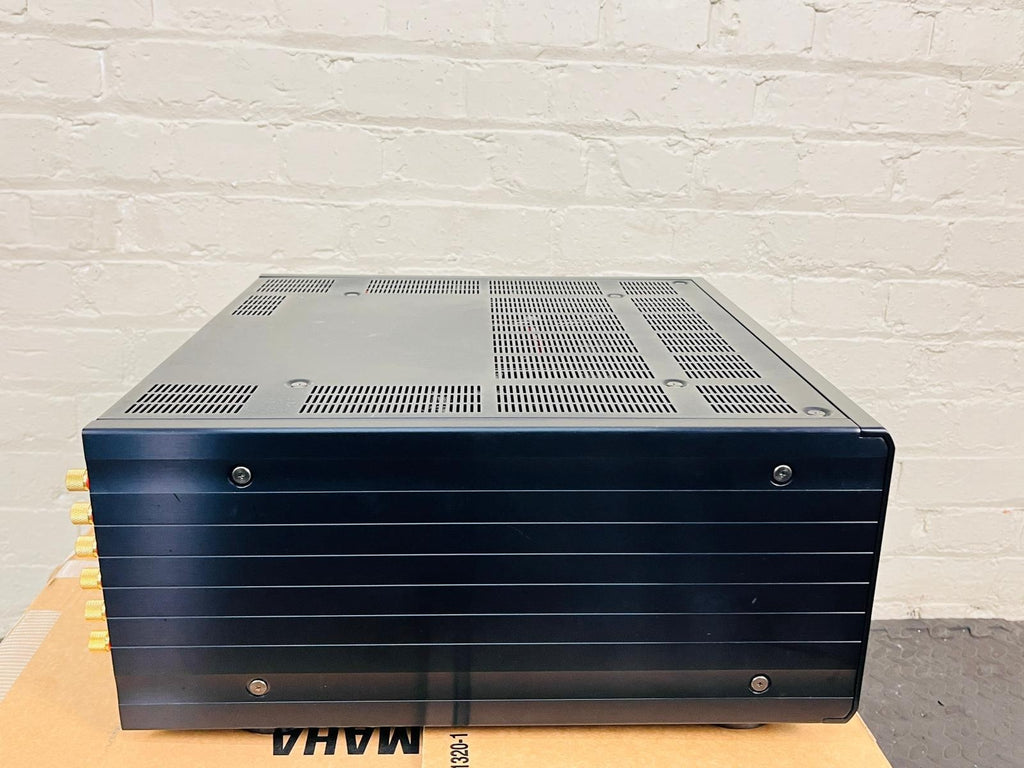 YAMAHA AVENTAGE MX A5000 NATURAL SOUND 11 CHANNEL POWER AMPLIFIER