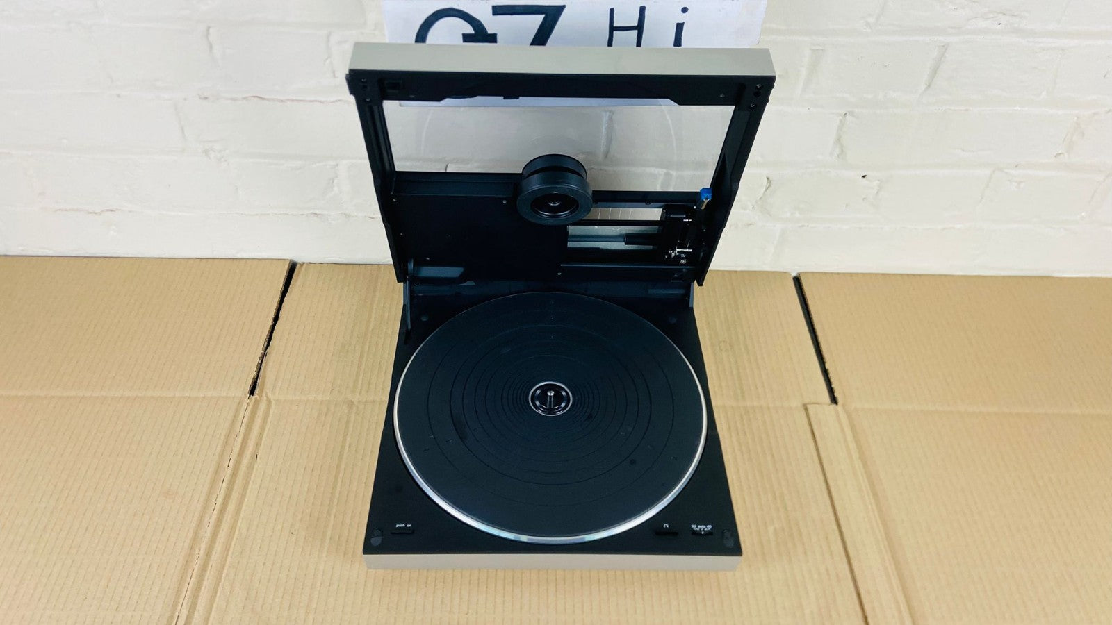 TECHNICS SL 10 QUARTZ DIRECT DRIVE AUTOMATIC TURNTABLE WITH SHURE M99E CARTRIDGE