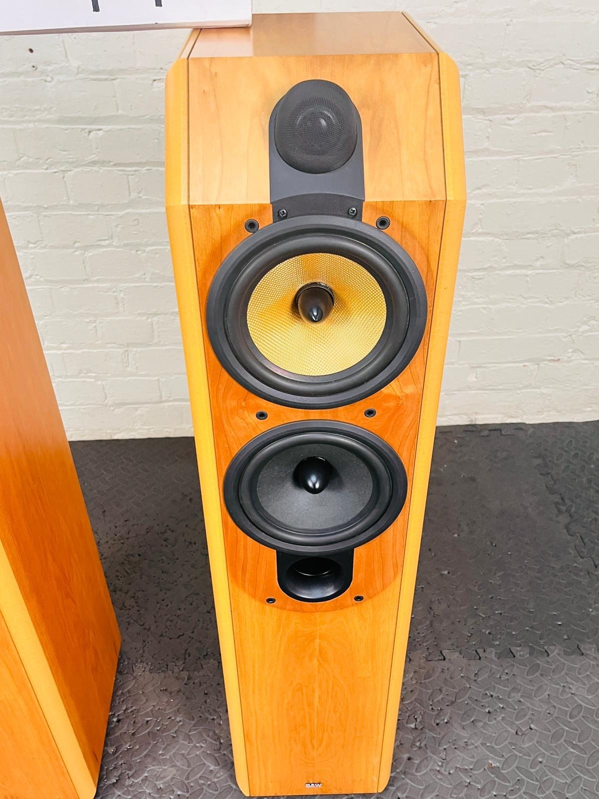 B&W BOWERS & WILKINS CDM 7SE SPECIAL EDITION FLOOR STANDING SPEAKERS