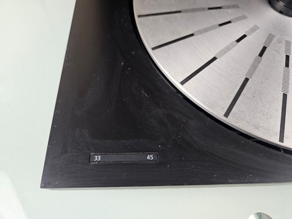 B&O BANG & OLUFSEN BEOGRAM 9000 TURNTABLE