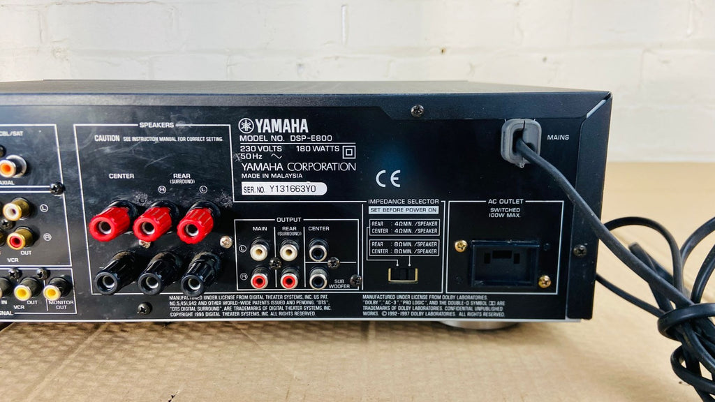 YAMAHA DSP E800 NATURAL SOUND AV PROCESSOR / AMPLIFIER