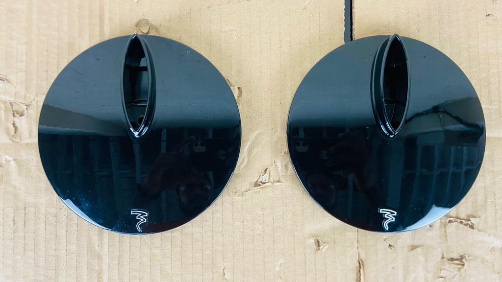 FOCAL DOME TABLE STANDS