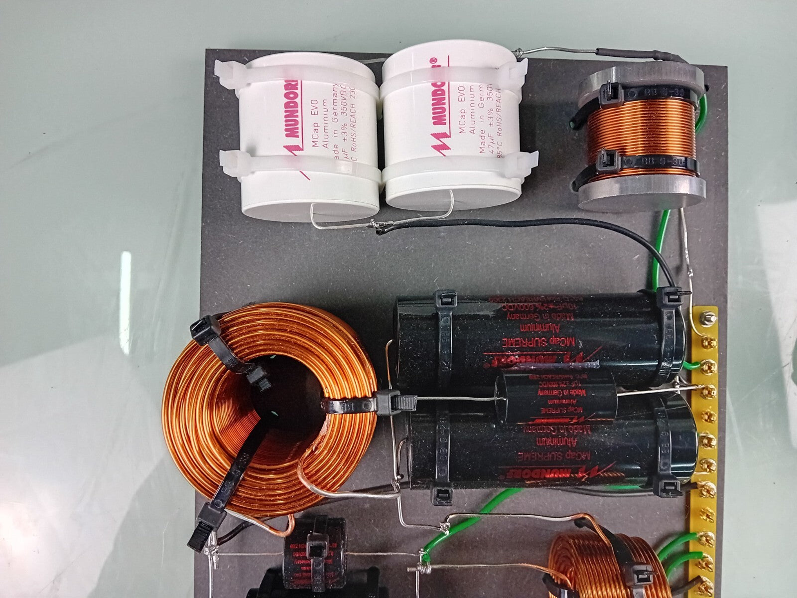 YAMAHA NS 1000 SPEAKER CROSS OVERS JANTZEN MUNDORF