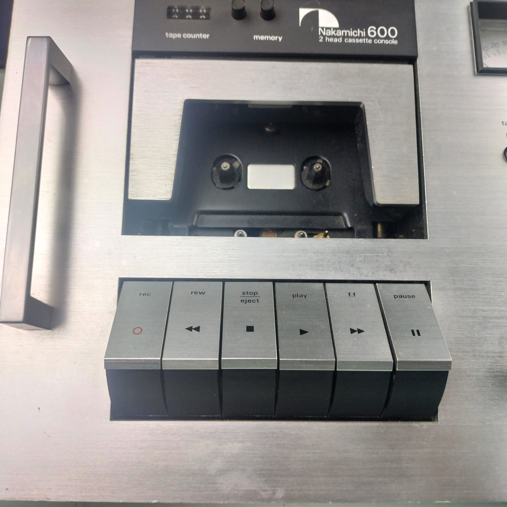 NAKAMICHI 600 2 HEAD CASSETTE CONSOLE DECK