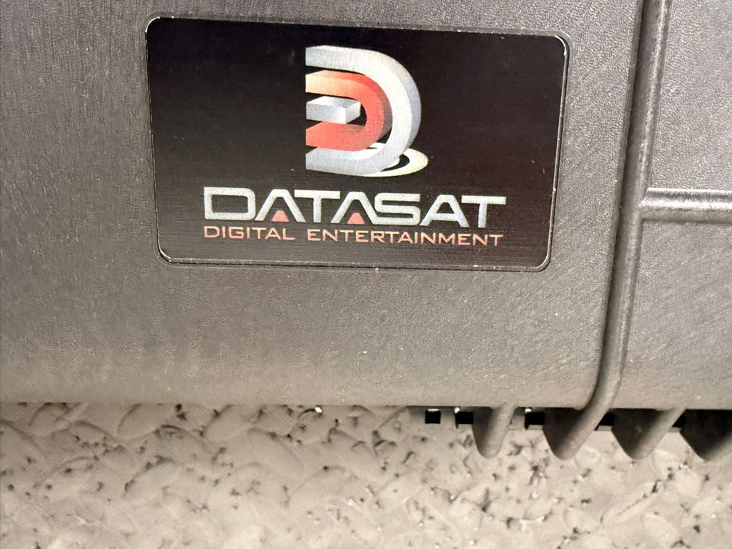 DATASAT RS20i 16-channel surround sound processor CINEMA