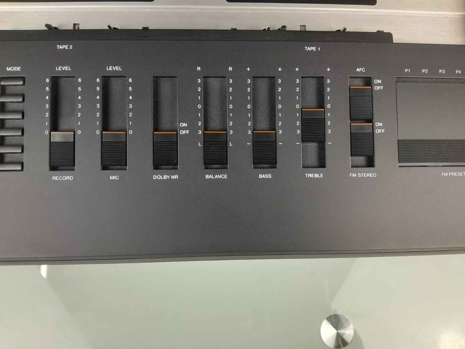 BANG & OLUFSEN B&O BEOCENTER 4000 CASSETTE TAPE RADIO AMPLIFIER