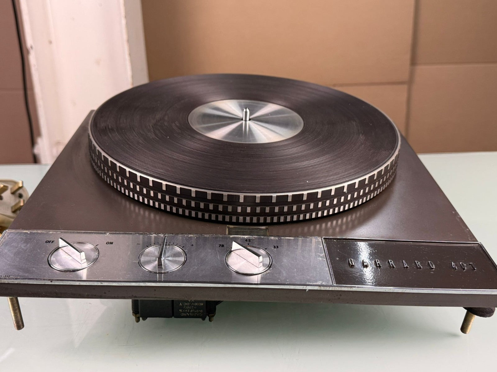 GARRARD 401 TURNTABLE