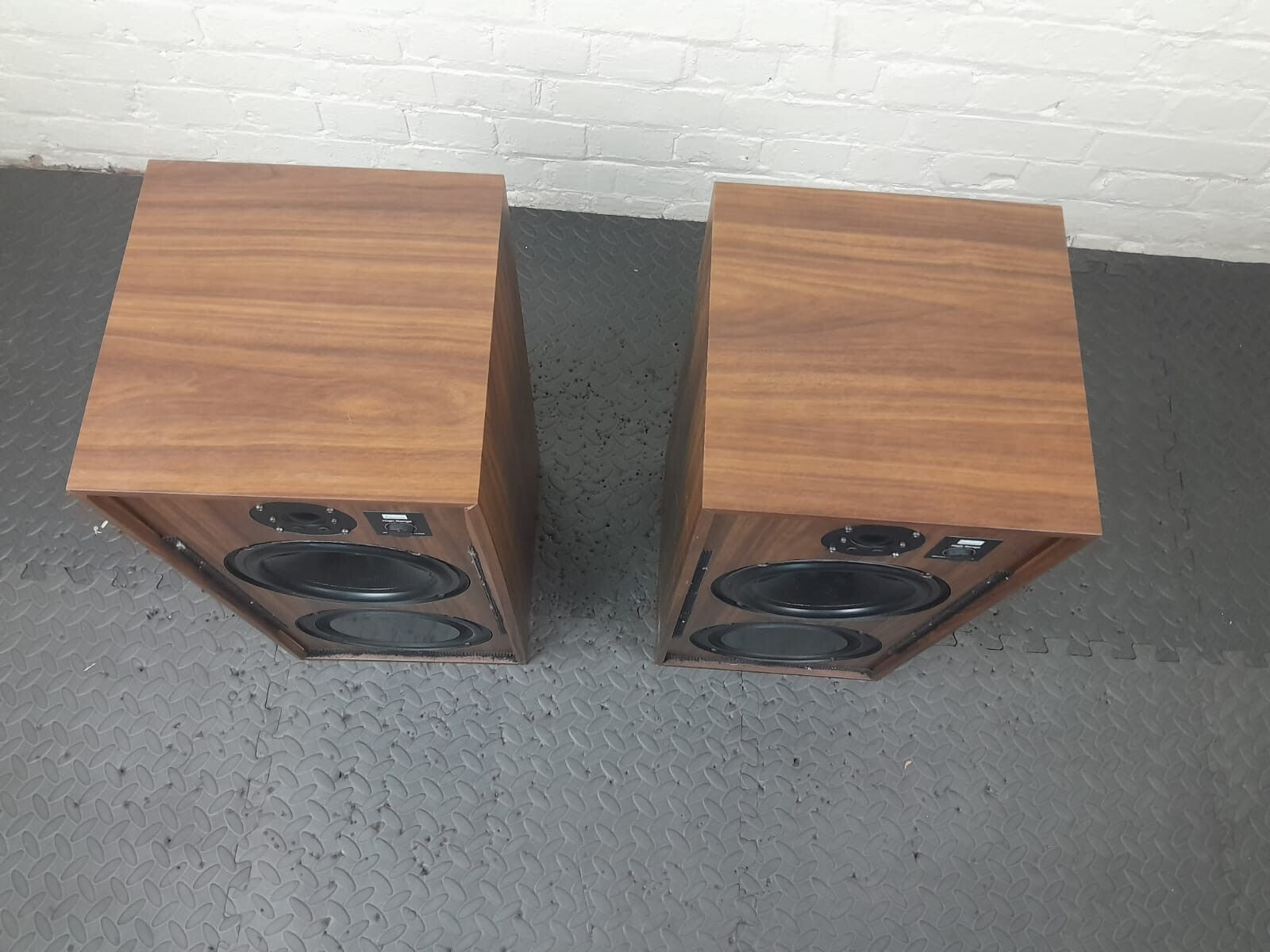 SANSUI ES 207 SPEAKERS