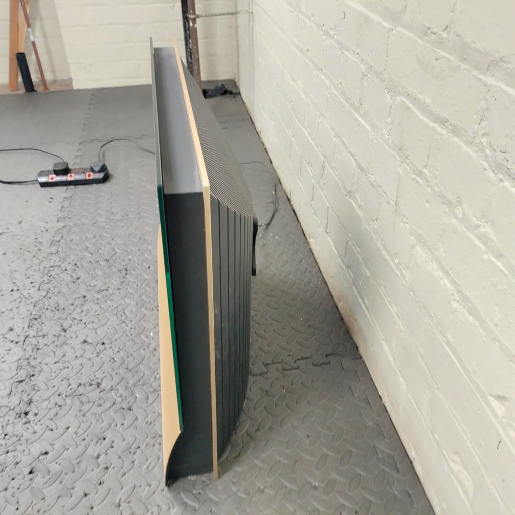BANG & OLUFSEN B&O BEOCENTER 6 23 INCH TV