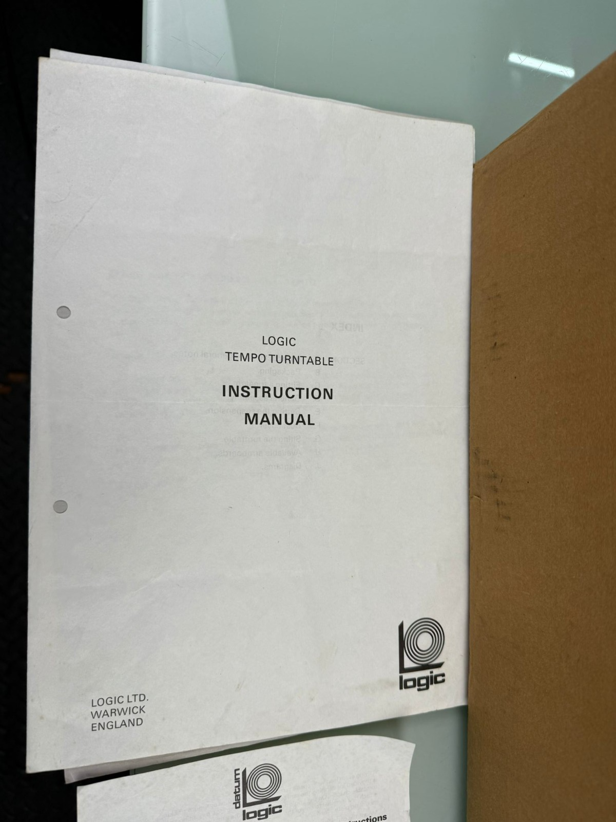 LOGIC TEMPO WITH DATUM II TONEARM TURNTABLE WITH GOLDRING CARTRIDGE