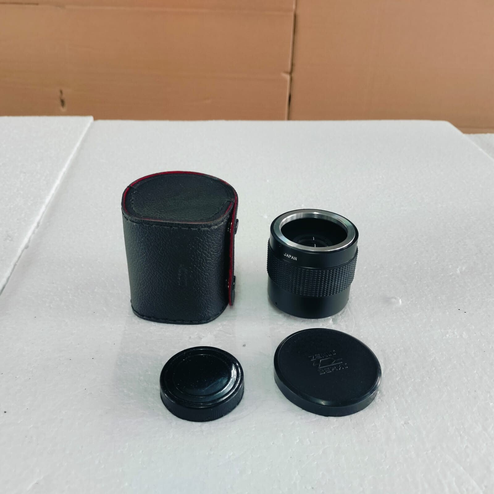 HELIOS AUTO TELE CONVERTER 3X LENS WITH CAP AND CASE