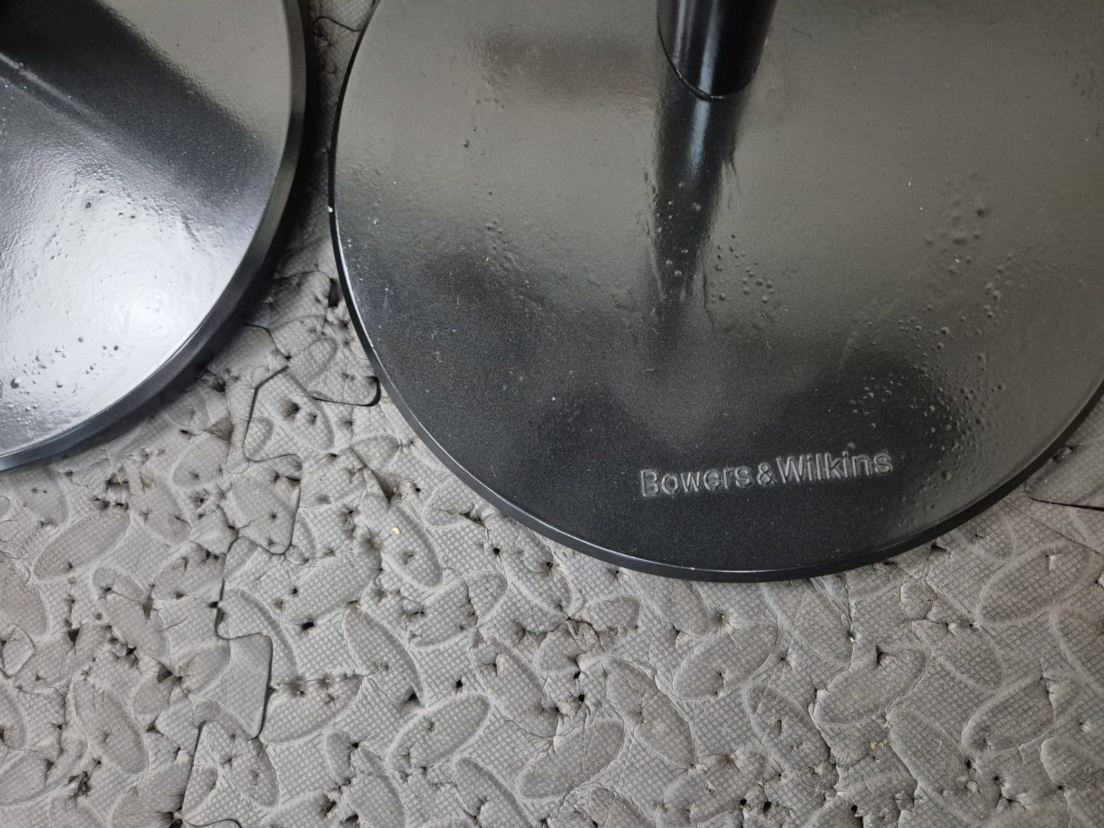 BOWERS & WILKINS B&W M 1 FLOOR STANDS