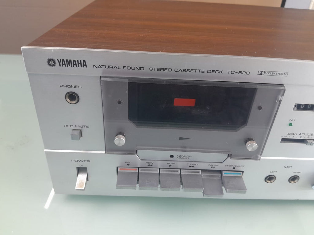 YAMAHA TC 520 NATURAL SOUND STEREO CASSETTE DECK