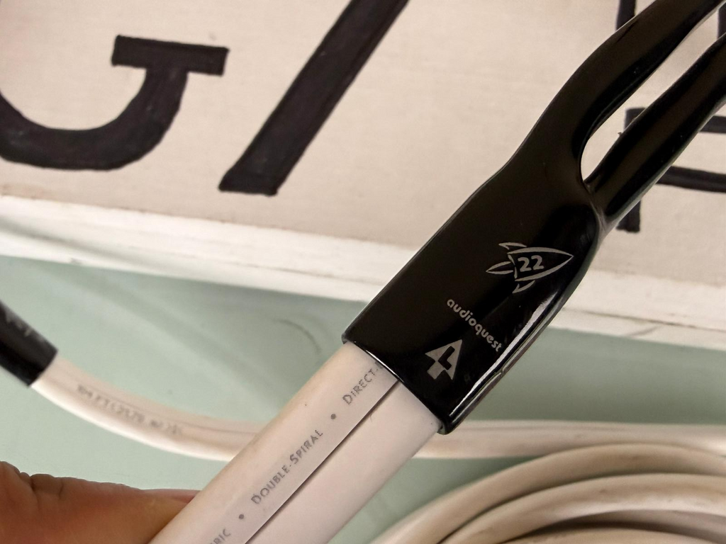 AUDIOQUEST ROCKET 22 SPEAKER CABLE #002