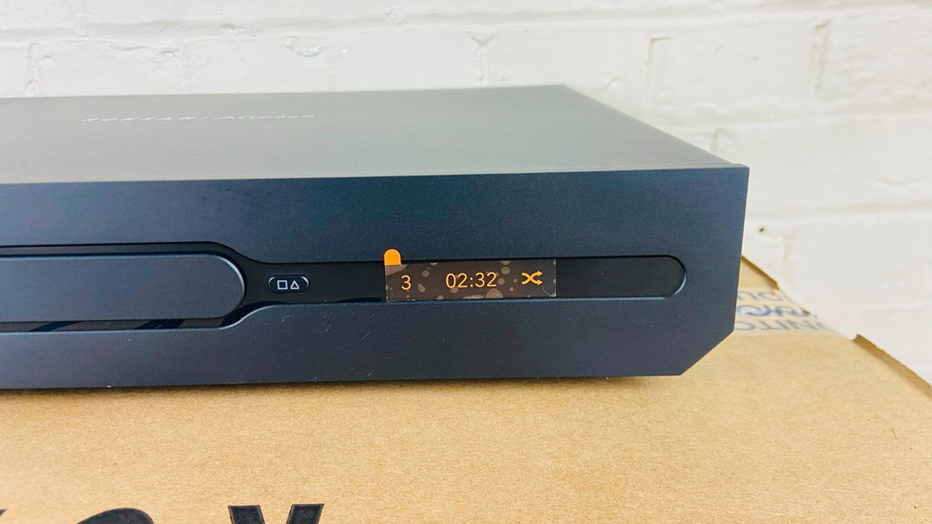 ROKSAN ATTESSA CD TRANSPORT WITH REMOTE CONTROL