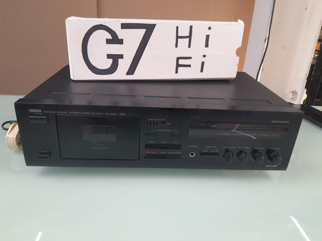 YAMAHA KX 260 NATURAL SOUND STEREO CASSETTE DECK