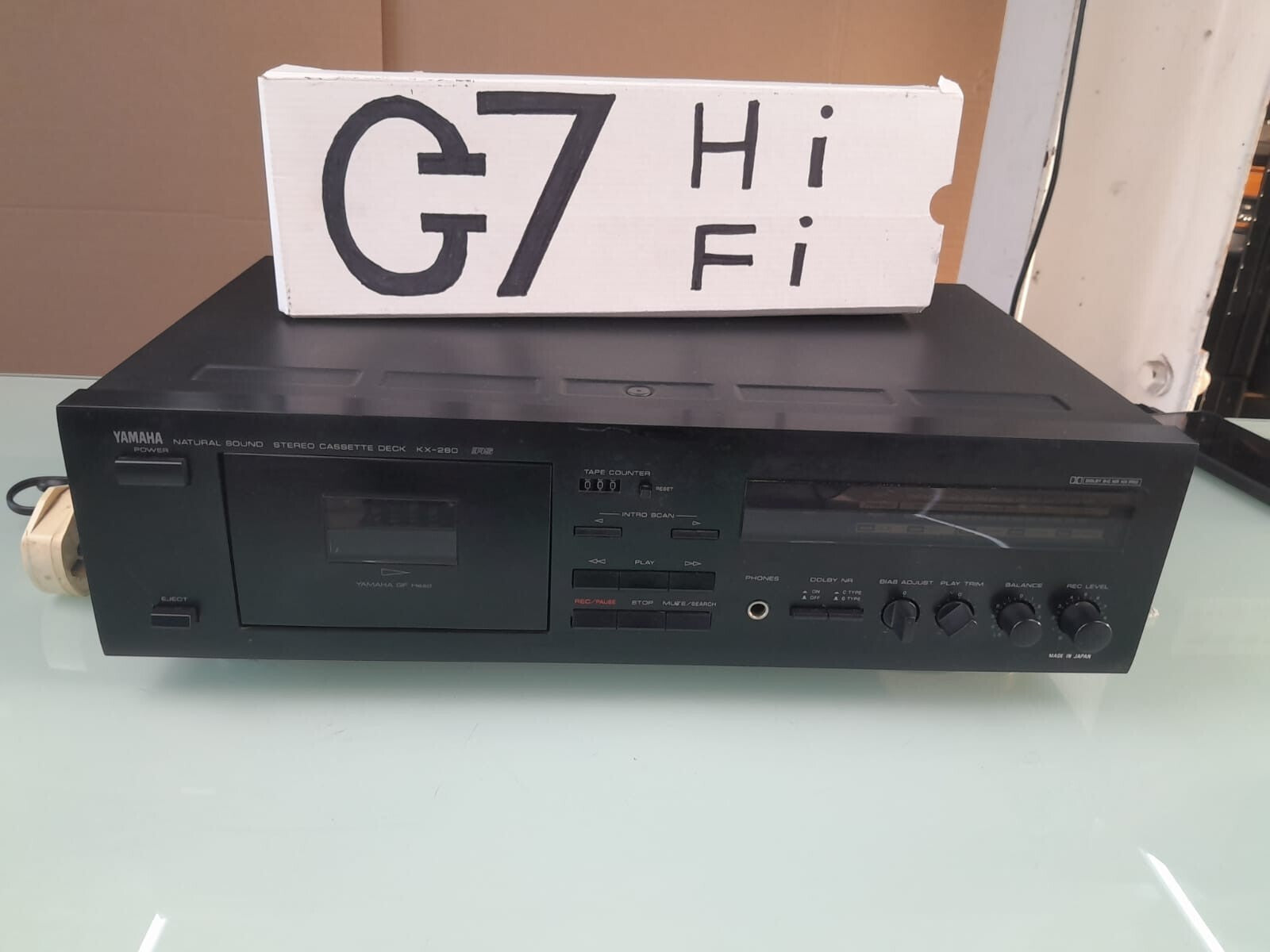 YAMAHA KX 260 NATURAL SOUND STEREO CASSETTE DECK