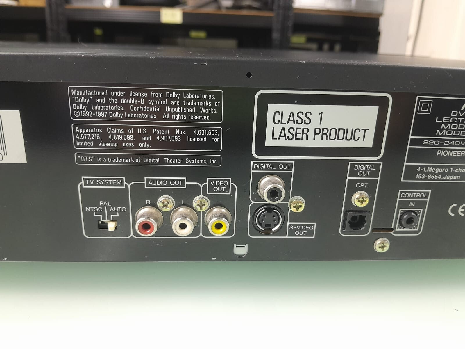 PIONEER DV 535 DVD PLAYER