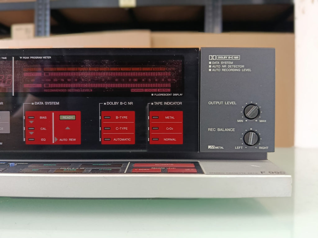 AIWA F 990 STEREO CASSETTE DECK