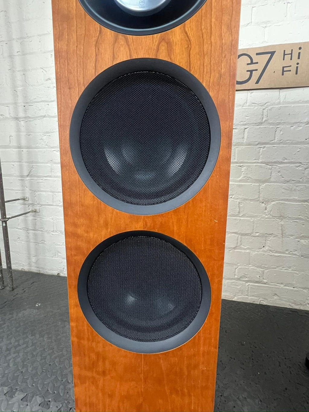 LINN AKURATE 242 FLOOR STANDING SPEAKERS