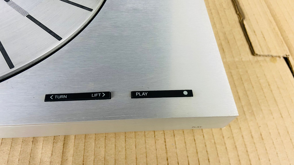 BANG & OLUFSEN B&O BEOGRAM 5500 TURNTABLE WITH MMC4 CARTRIDGE STYLUS