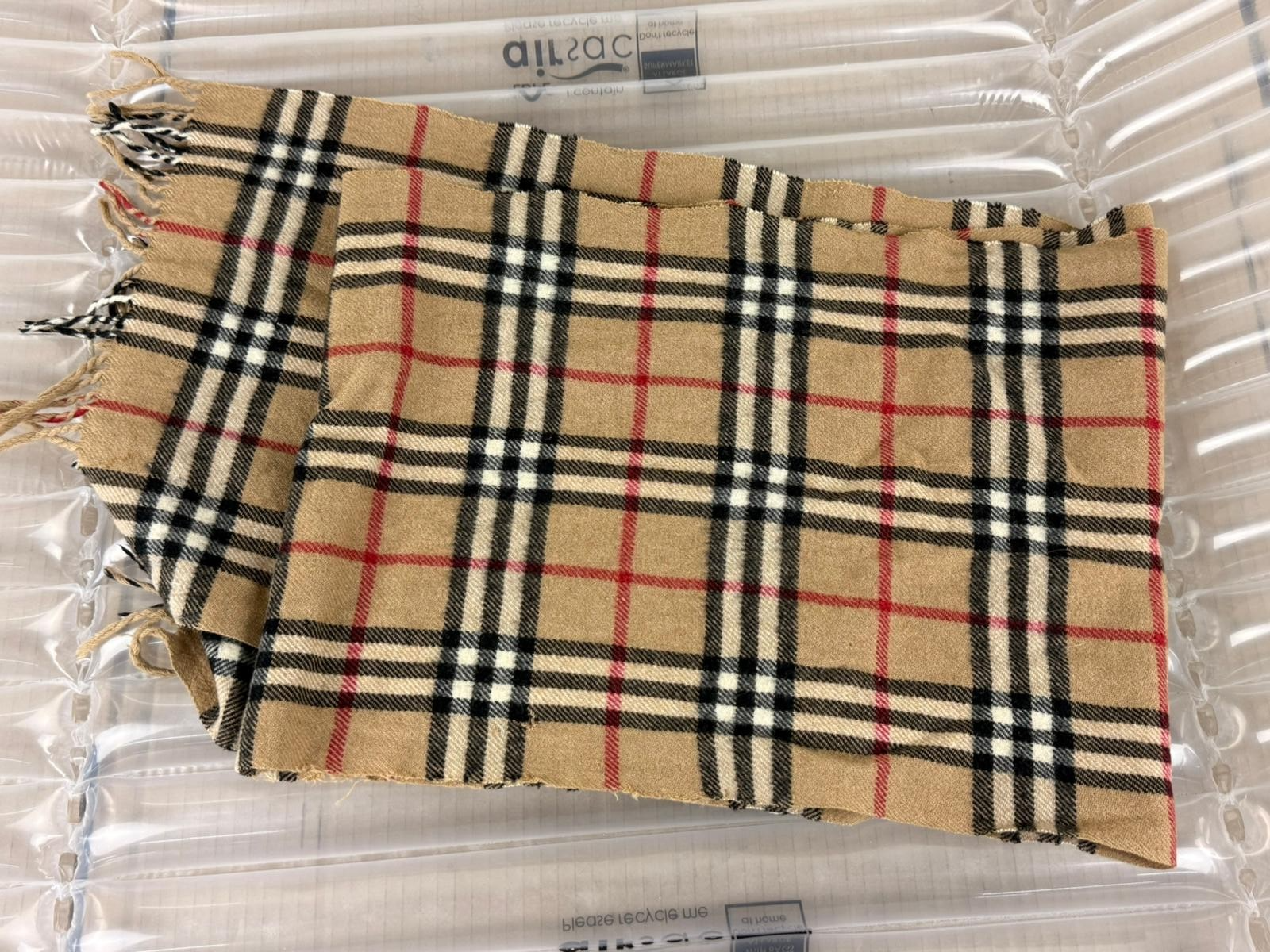 BURBERRYS PURE CASHMERE SCARF