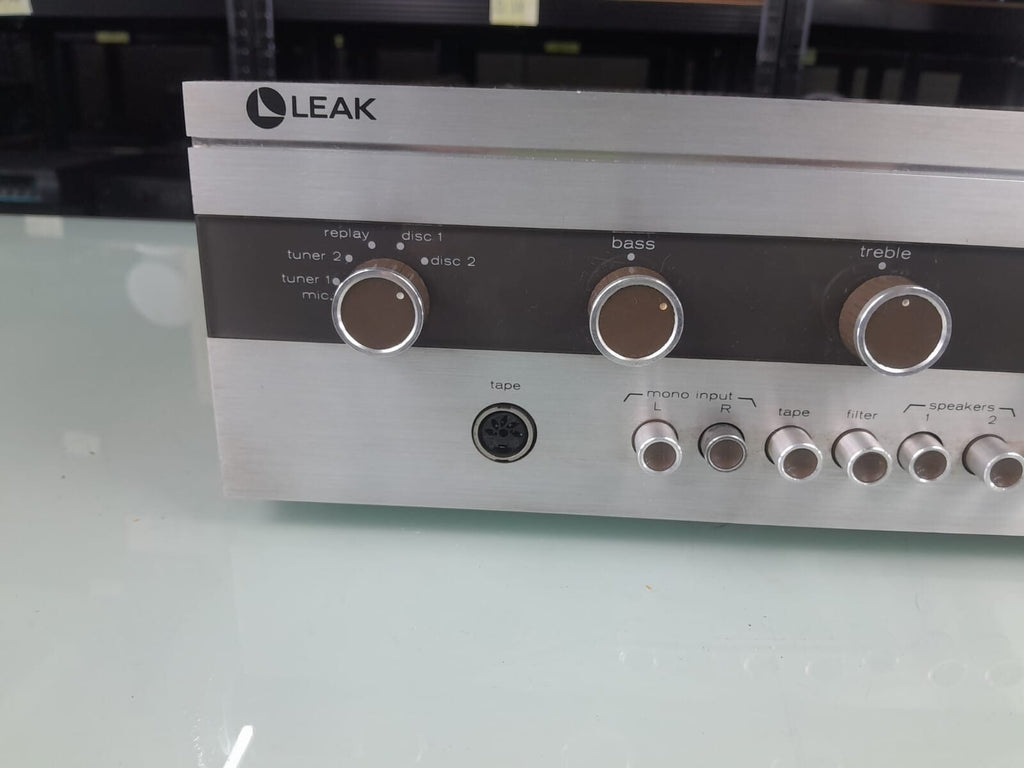 LEAK DELTA 70 AMPLIFIER