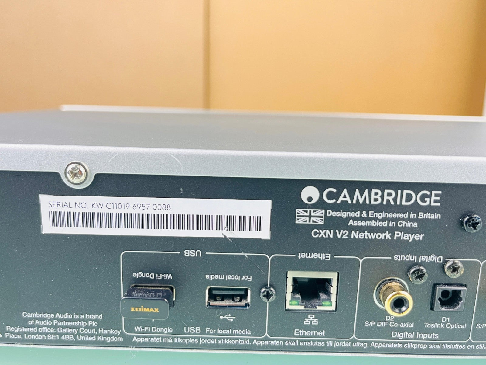 CAMBRIDGE AUDIO CXN V2 NETWORK PLAYER WITH REMOTE