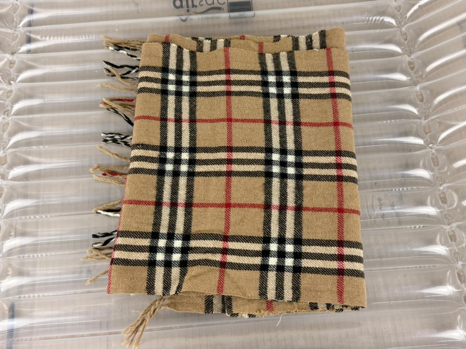 BURBERRYS PURE CASHMERE SCARF