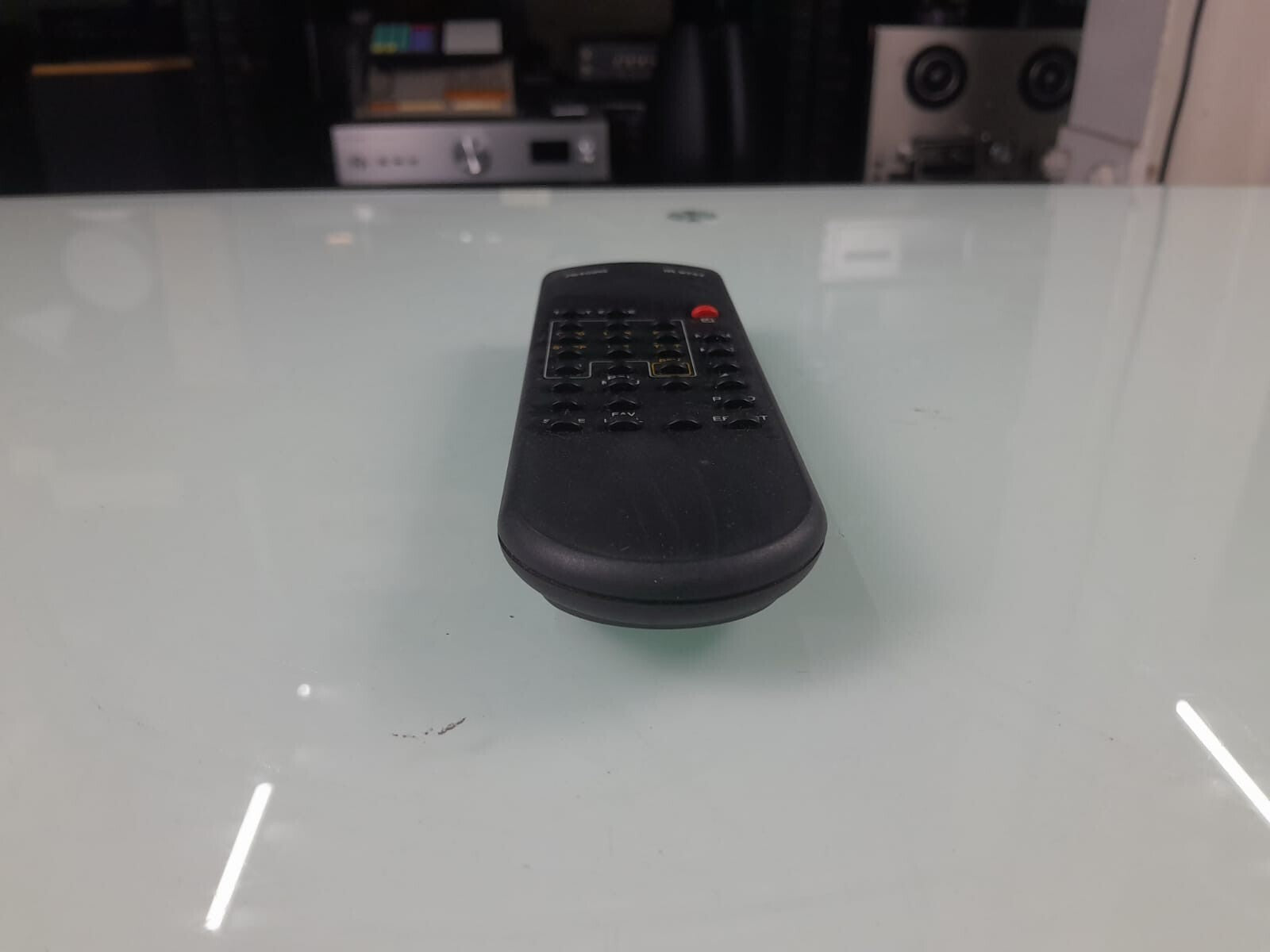 76402G IR 9747 Remote Control