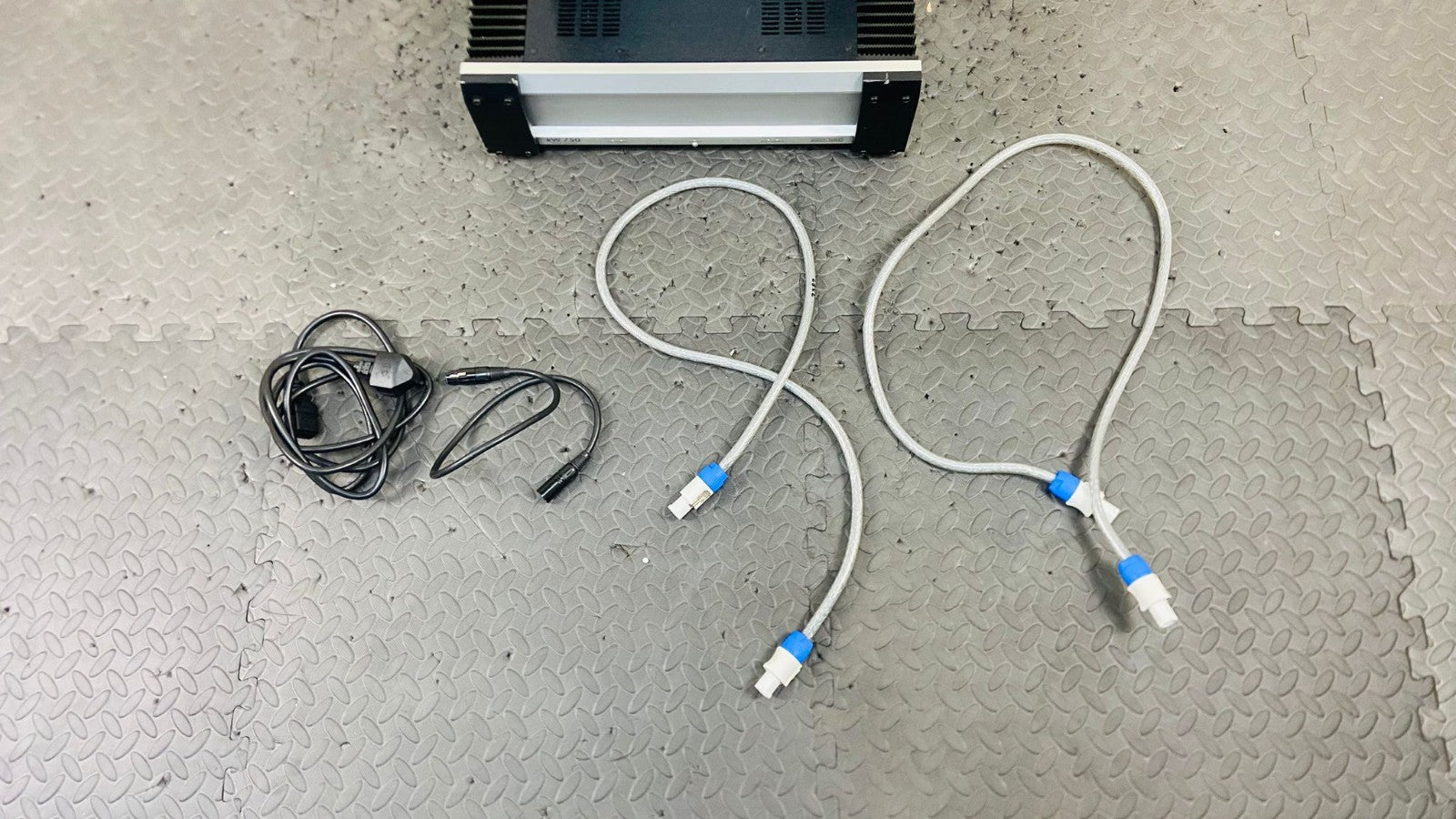 MUSICAL FIDELITY KW 750 POWER AMPLIFIER WITH KW 750 PSU POWER SUPPLY