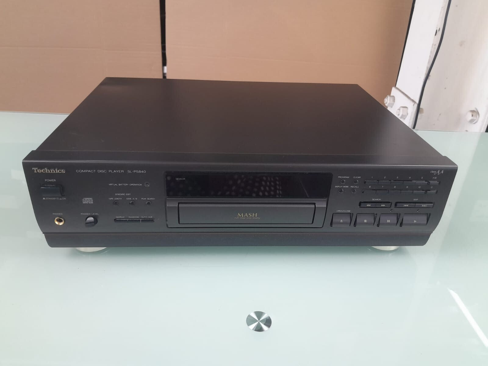 TECHNICS SL PS840 CD PLAYER