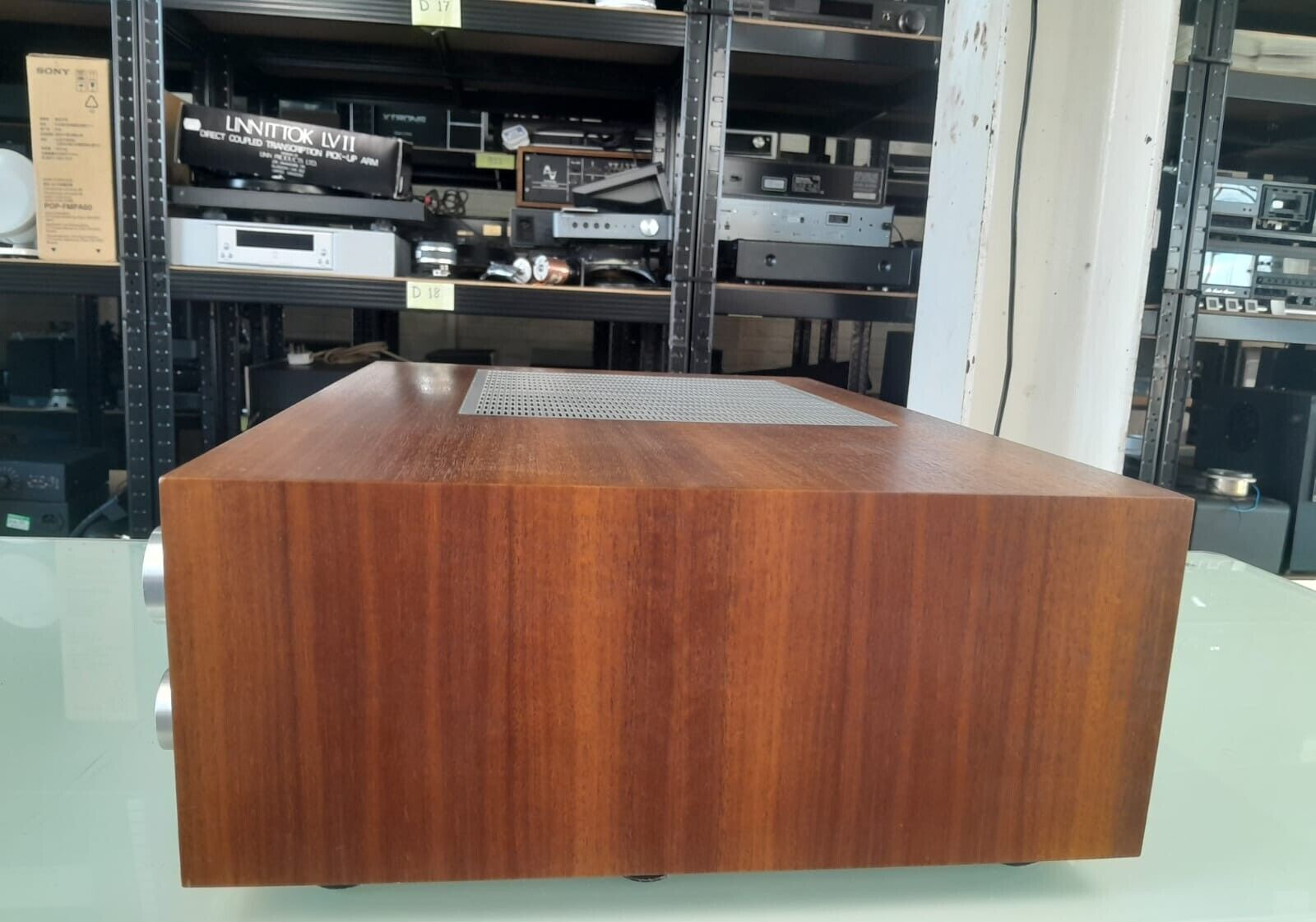 YAMAHA CR 1020 NATURAL SOUND STEREO RECEIVER