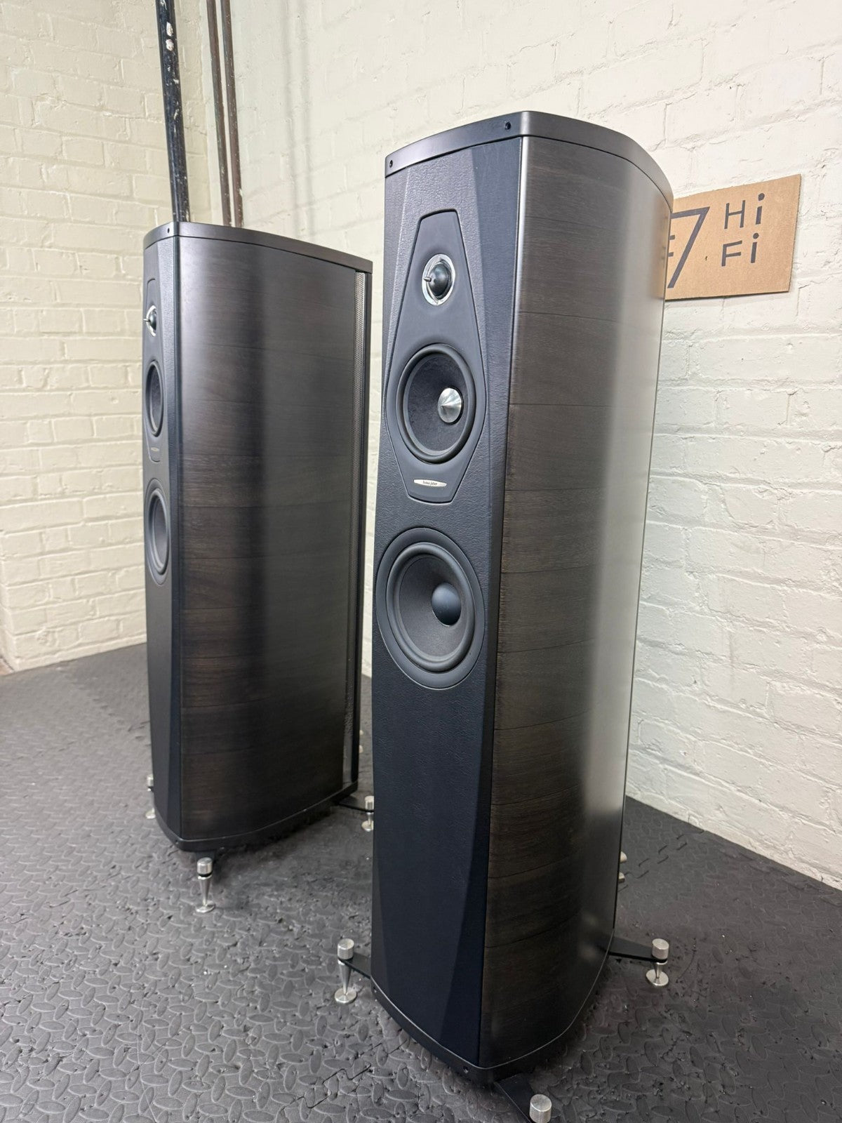 SONUS FABER OLYMPICA II FLOOR STANDING SPEAKERS