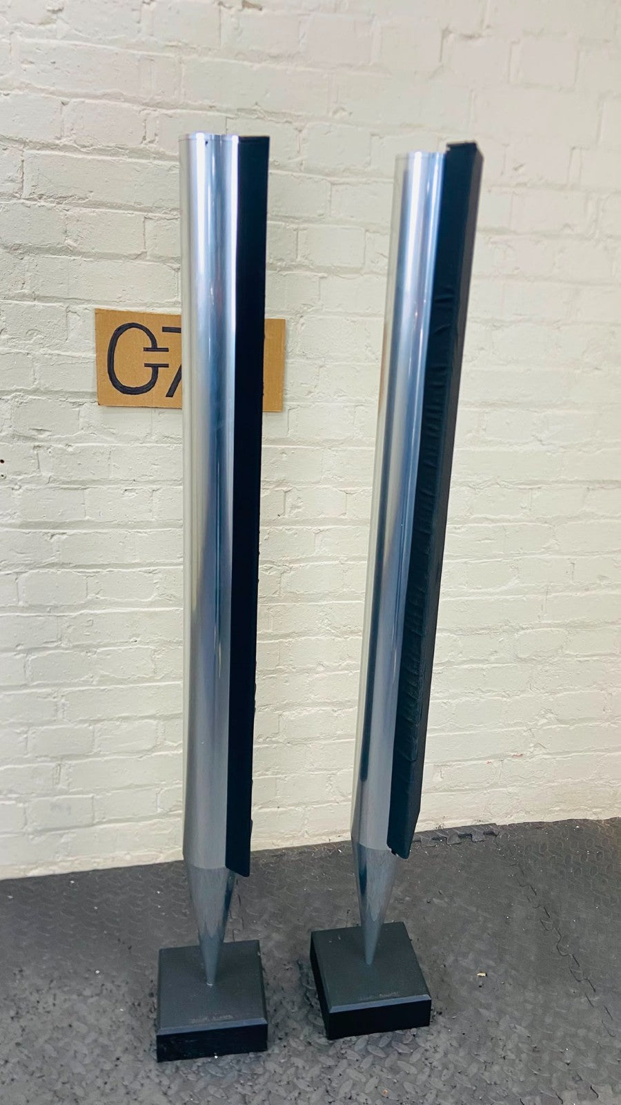 BANG & OLUFSEN B&O BEOLAB 8000 FLOOR STANDING SPEAKERS