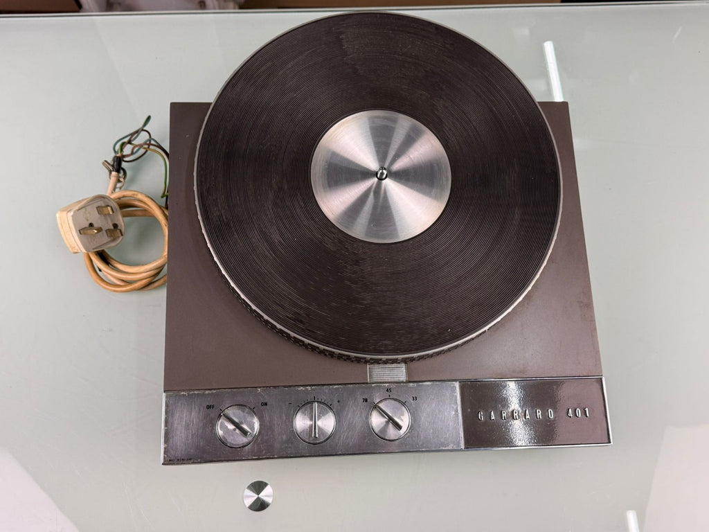 GARRARD 401 TURNTABLE