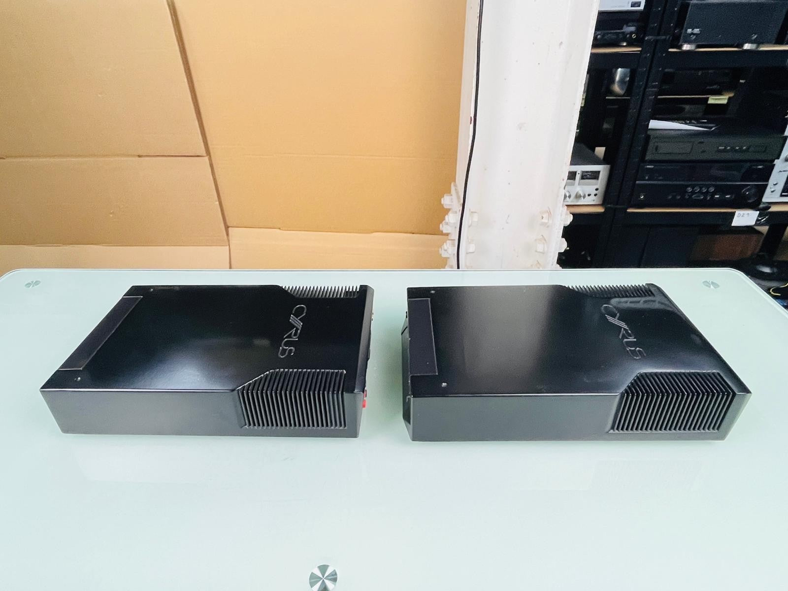 CYRUS MONO X POWER AMPLIFIERS