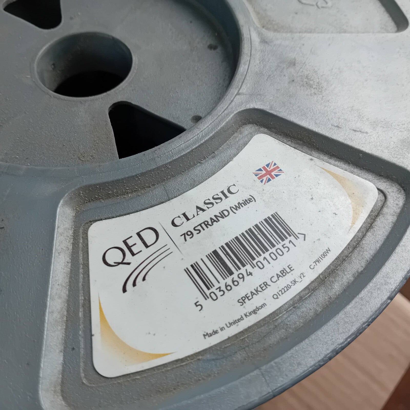 QED Classic 79 Strand Speaker Cables #002