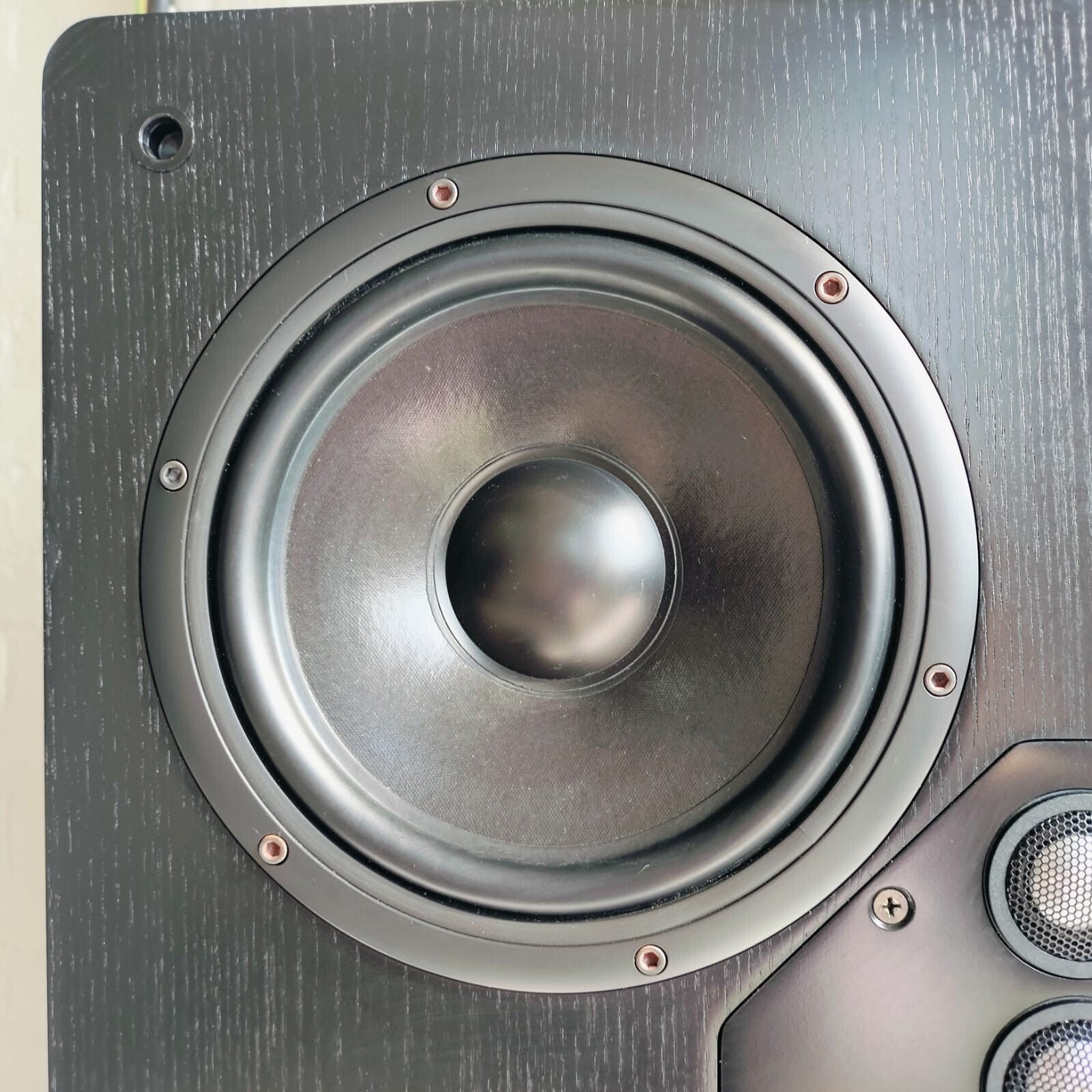 MCINTOSH HT 1 HOME THEATER LOUDSPEAKERS