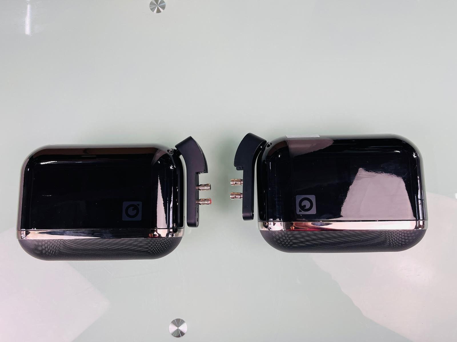 Q ACOUSTICS 7000 LRI SPEAKERS