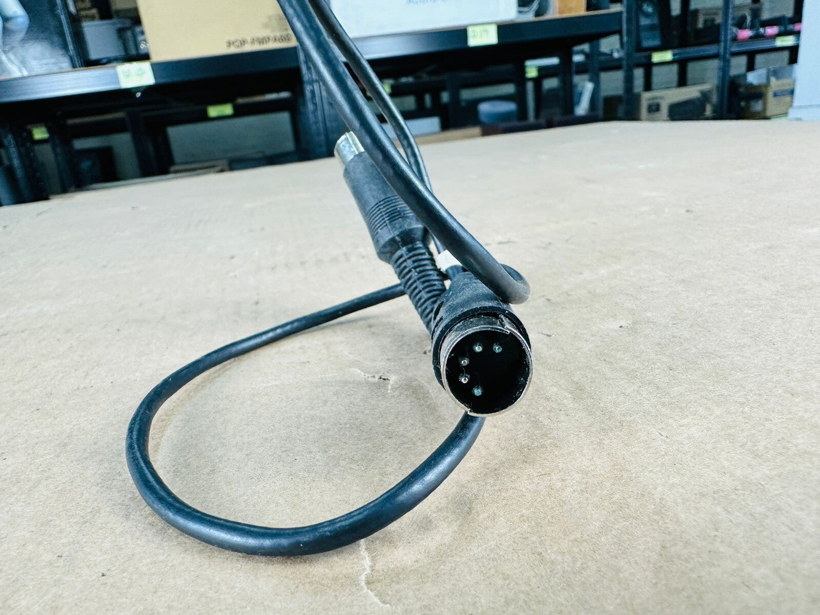 Meridian B Cable 5 pin din