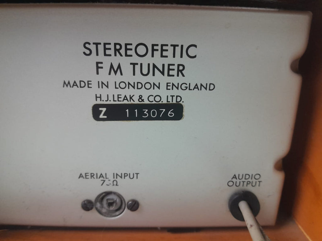 LEAK STEREOFETIC FM TUNER