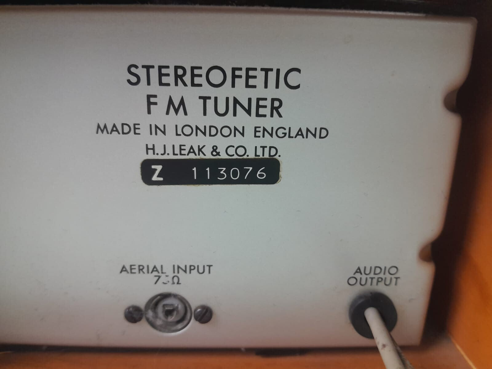 LEAK STEREOFETIC FM TUNER