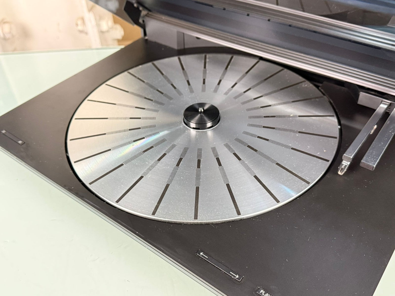 BANG & OLUFSEN B&O BEOGRAM 8500 TURNTABLE WITH MMC4 CARTRIDGE