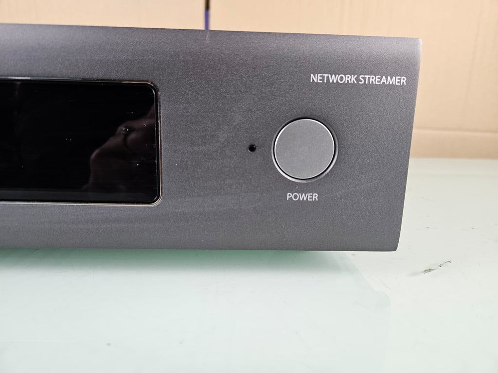 ARCAM ST60 NETWORK STREAMER WITH REMOTE AND 2 AERIALS