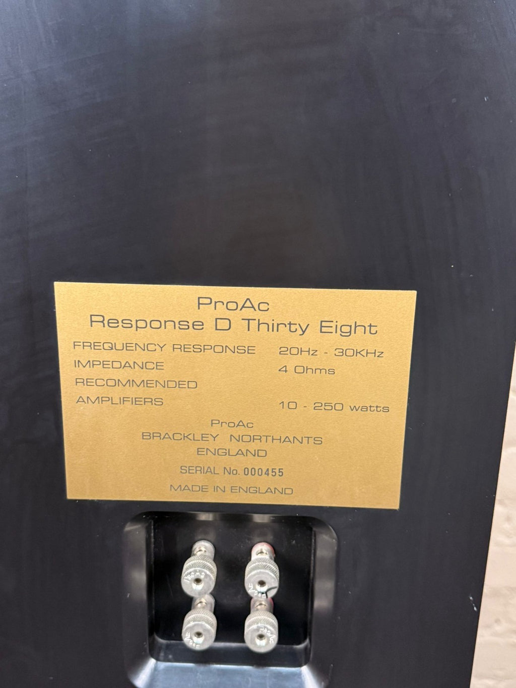 PROAC RESPONSE D THIRTY EIGHT 38 FLOOR STANDING SPEAKERS