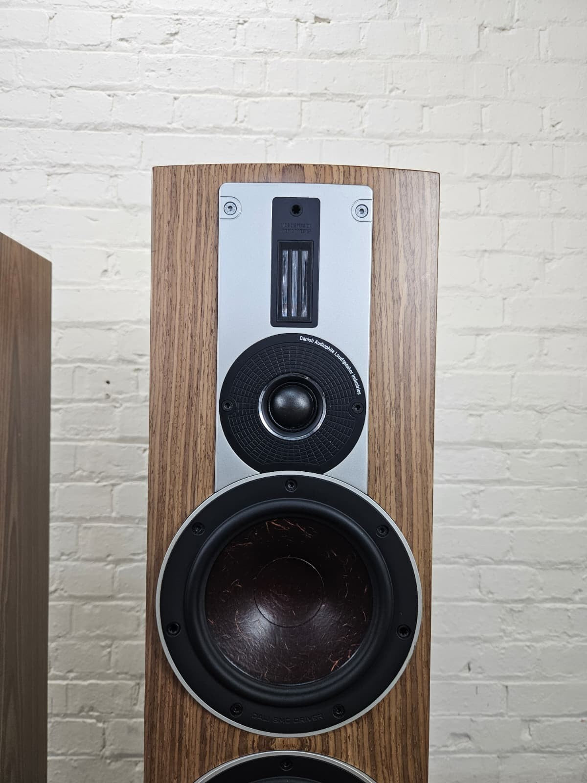 DALI RUBICON 6 FLOOR STANDING SPEAKERS