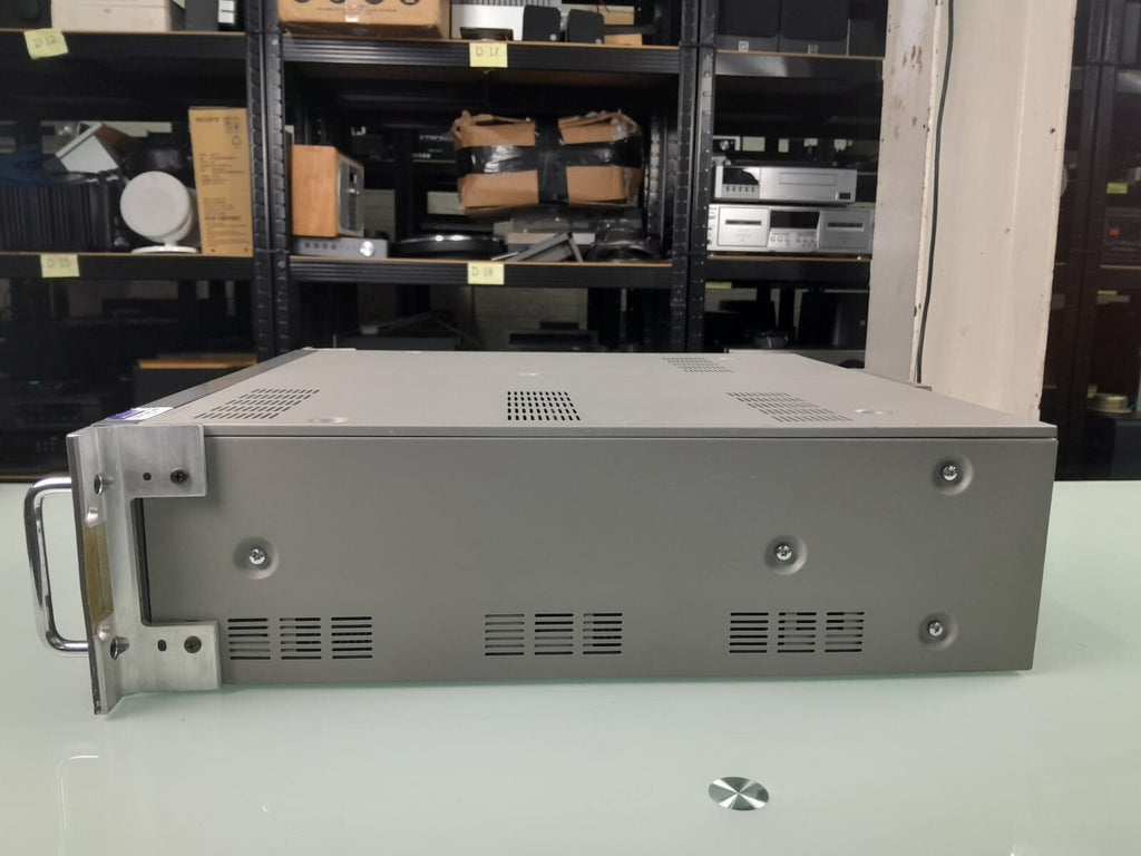 SONY PCM 7050 DIGITAL AUDIO RECORDER