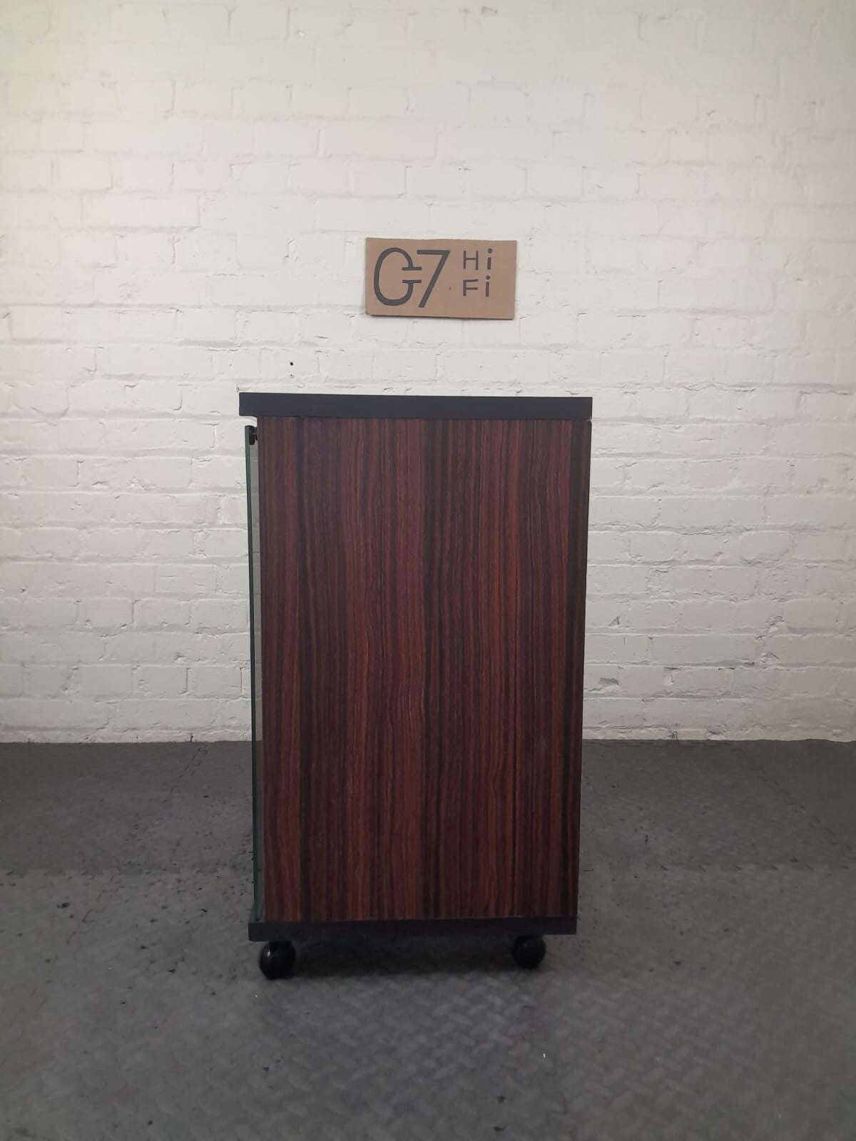 ROTEL HI FI RACK